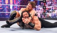 Daniel Bryan nearly submitting Roman Reigns